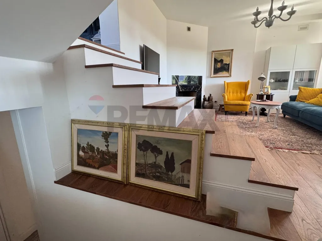 Pièces - Semi-detached Villa with Terrace in Campobasso