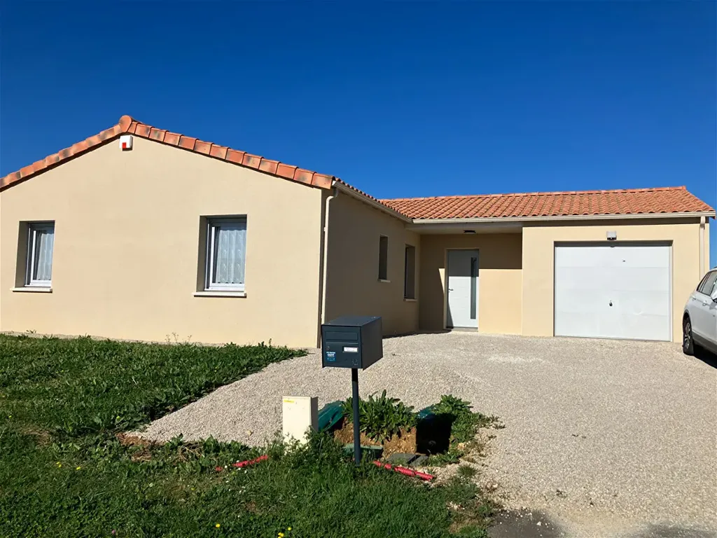 Maison 4 pièces à Iteuil