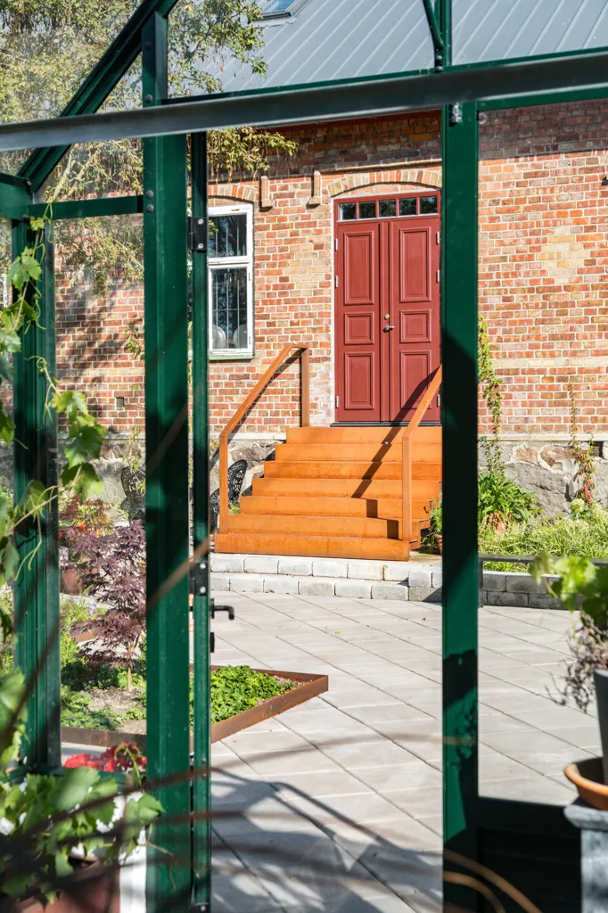 Giardino - Converted Schoolhouse with Garden in Ingelstorp