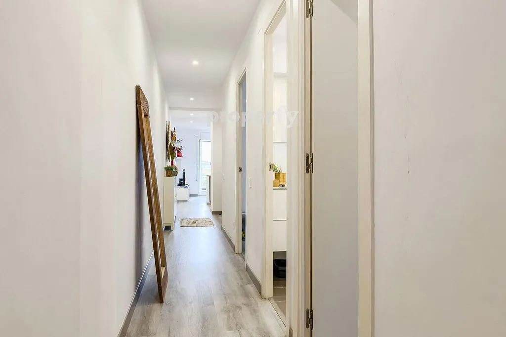 hallway_entrance