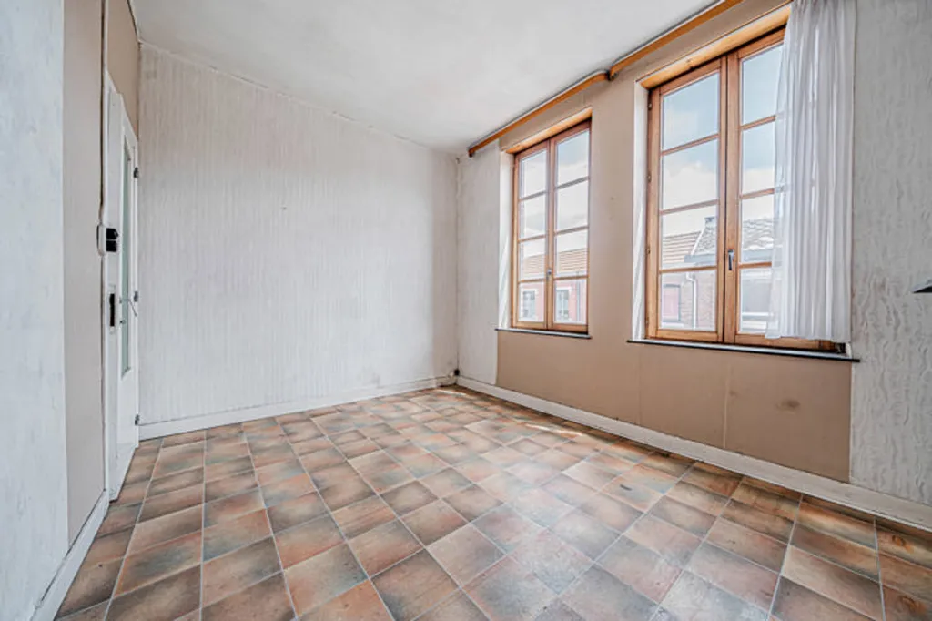 Pièces - Maison à Rénover avec Terrasse à Grivegnée