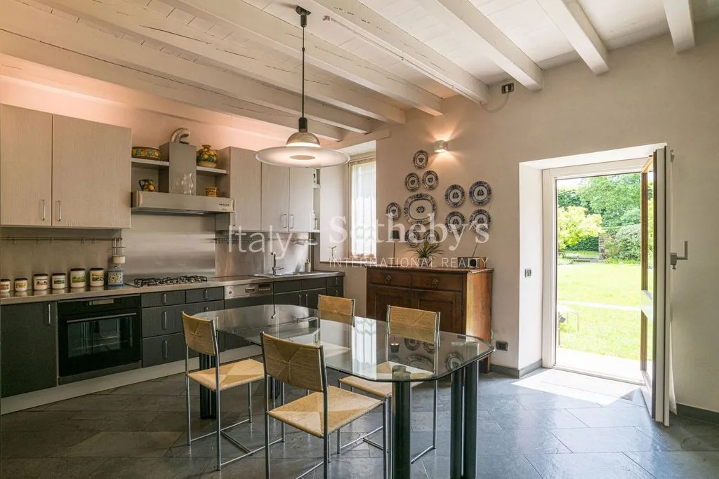 Köök - Luxury Villa with Private Garden in Longuelo