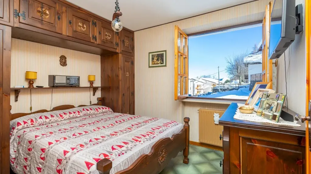Magamistoad - Two-room Flat with Terrace in Crissolo