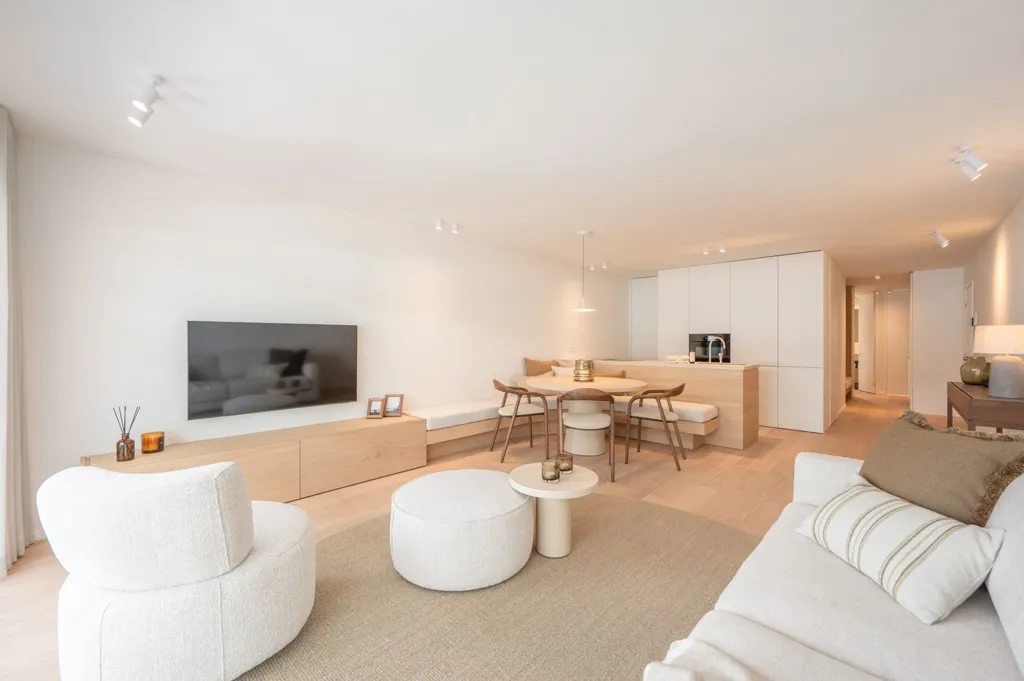 Séjour - Appartement Rénové dans le Triangle d'Or à Anvers