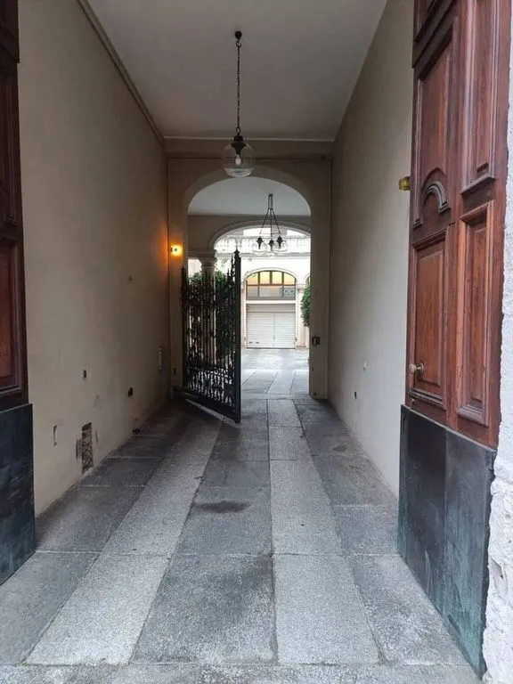 hallway_entrance