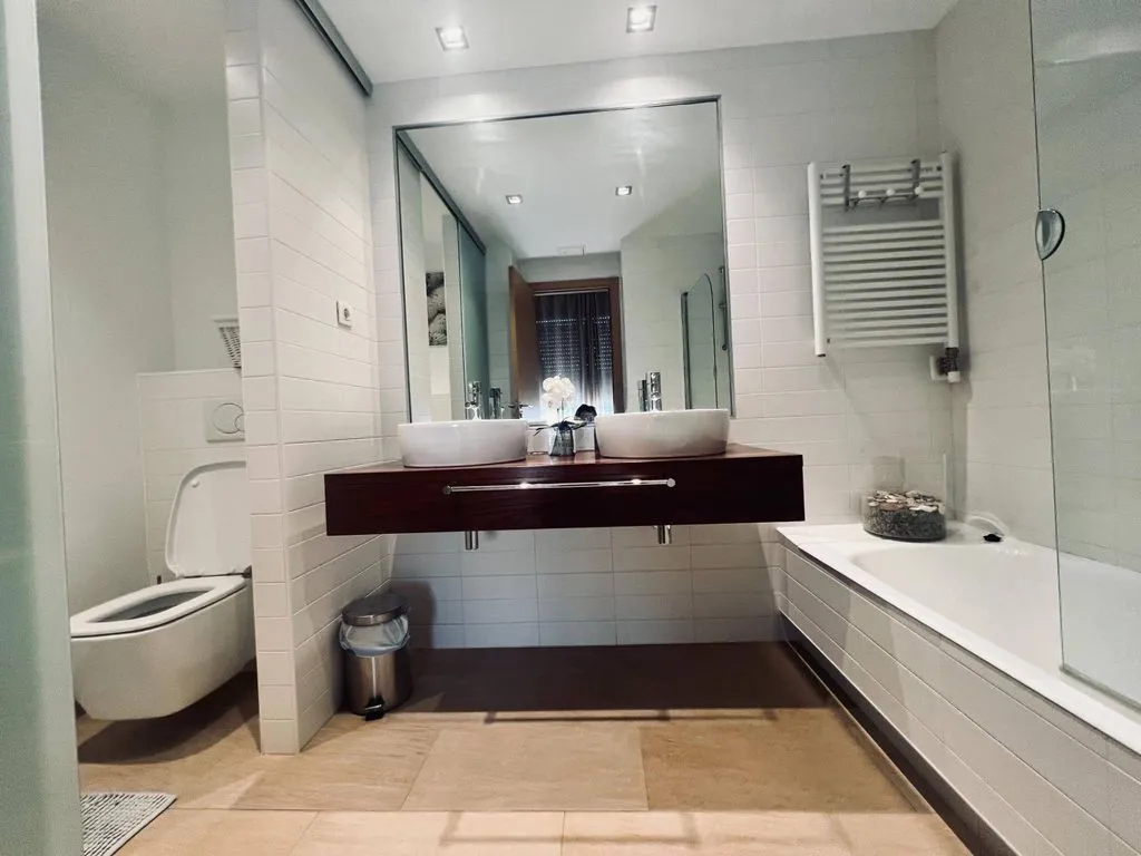Salles de bain - Semidetached House with Pool in El Dorado Platja, Cambrils
