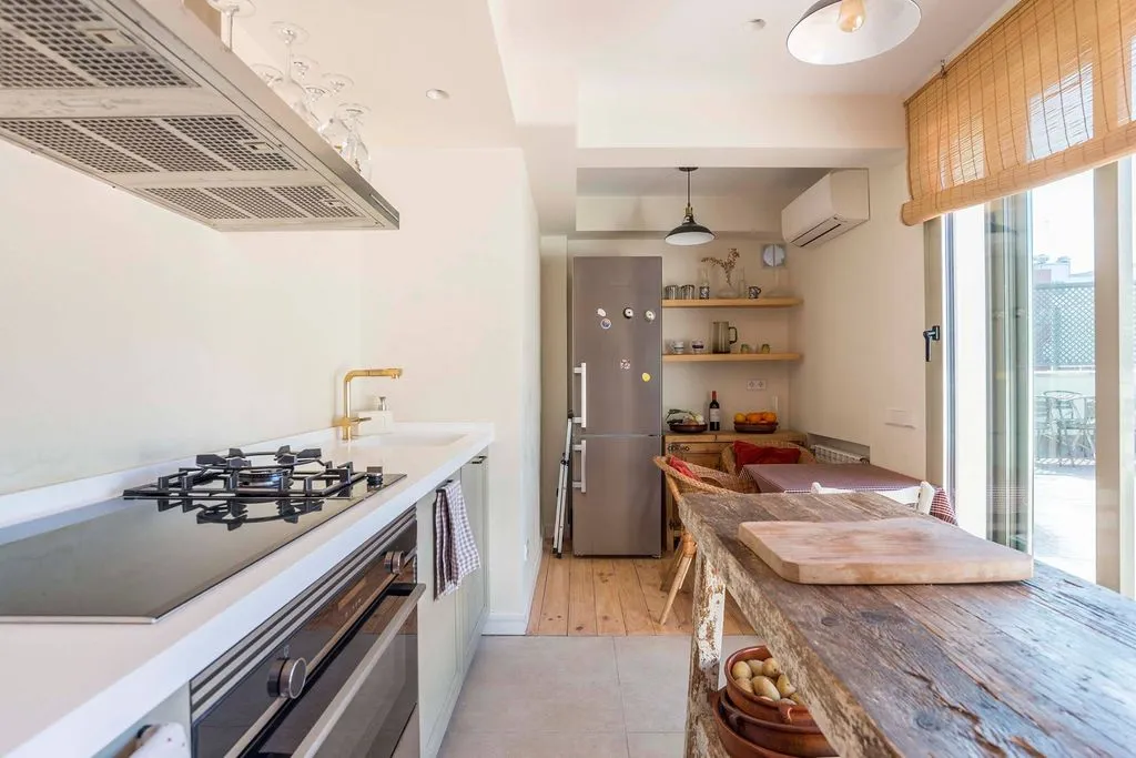 Kitchen - Apartment with Private Terrace in El Viso, Madrid