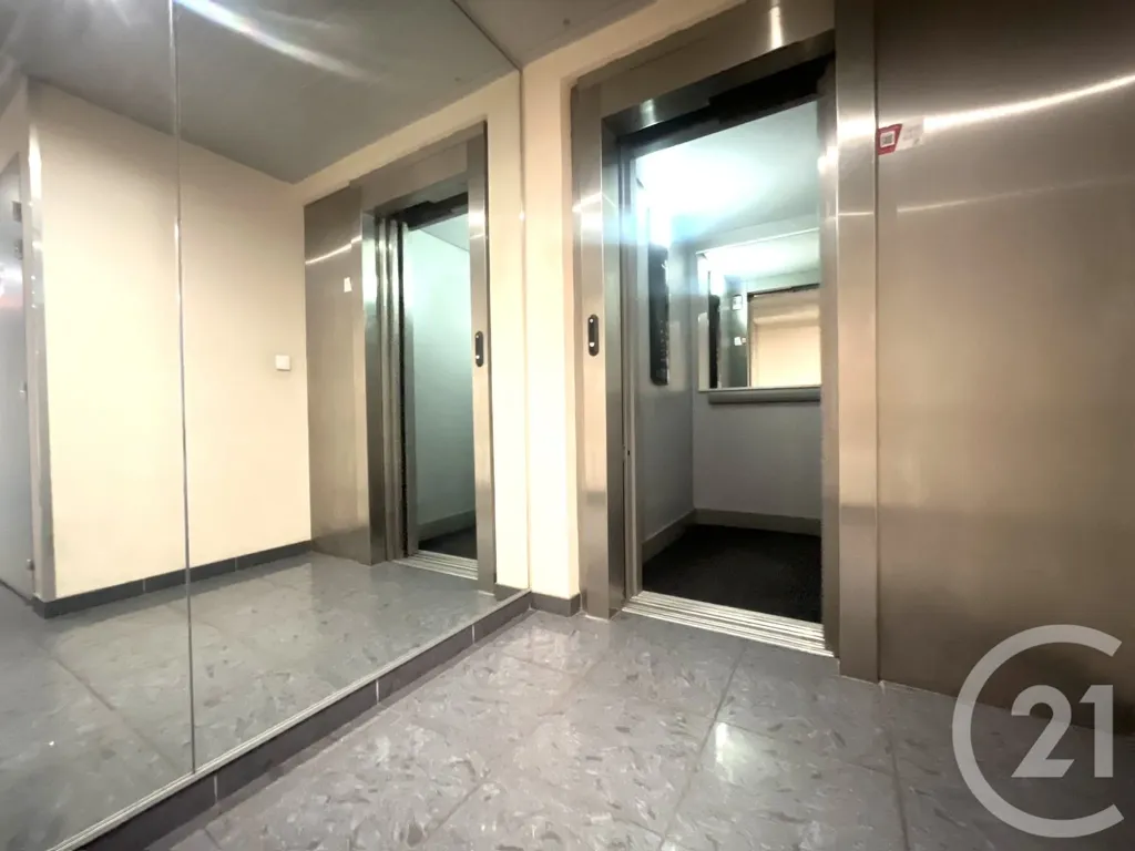 Entrée - Appartement F2 avec Terrasse à Limoges