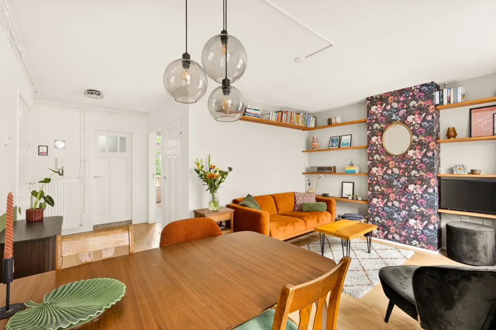 Séjour - Charming Apartment with Balcony in Transvaalbuurt