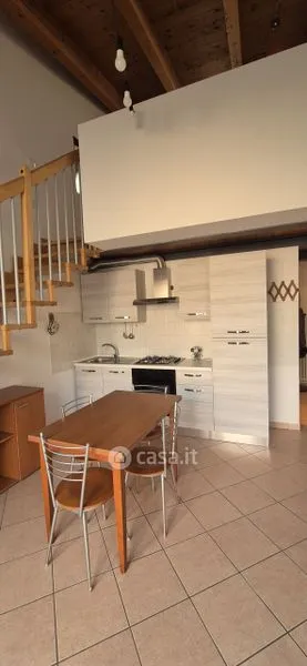 Salle à manger - Fully Furnished Studio with Terrace in Forlì