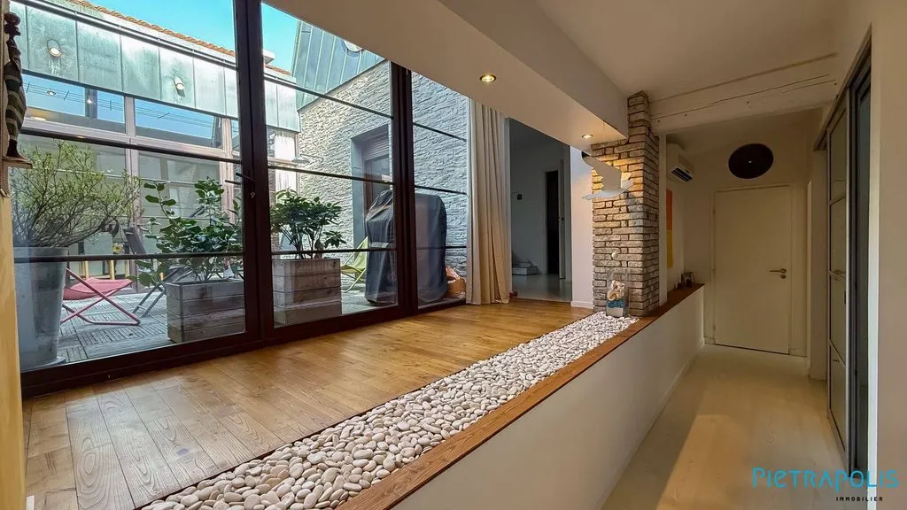 Entrée - Loft d'Exception à Villeurbanne, Proche Lyon 6e