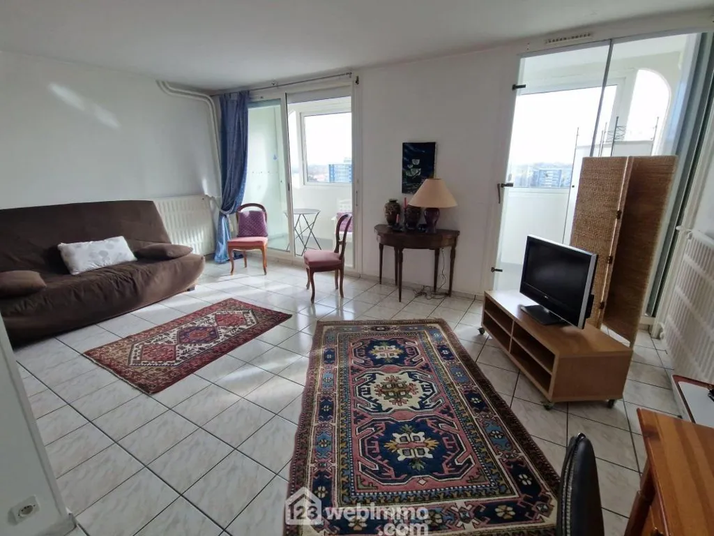 Elutuba - Apartment with Balcony in La Roche-sur-Yon