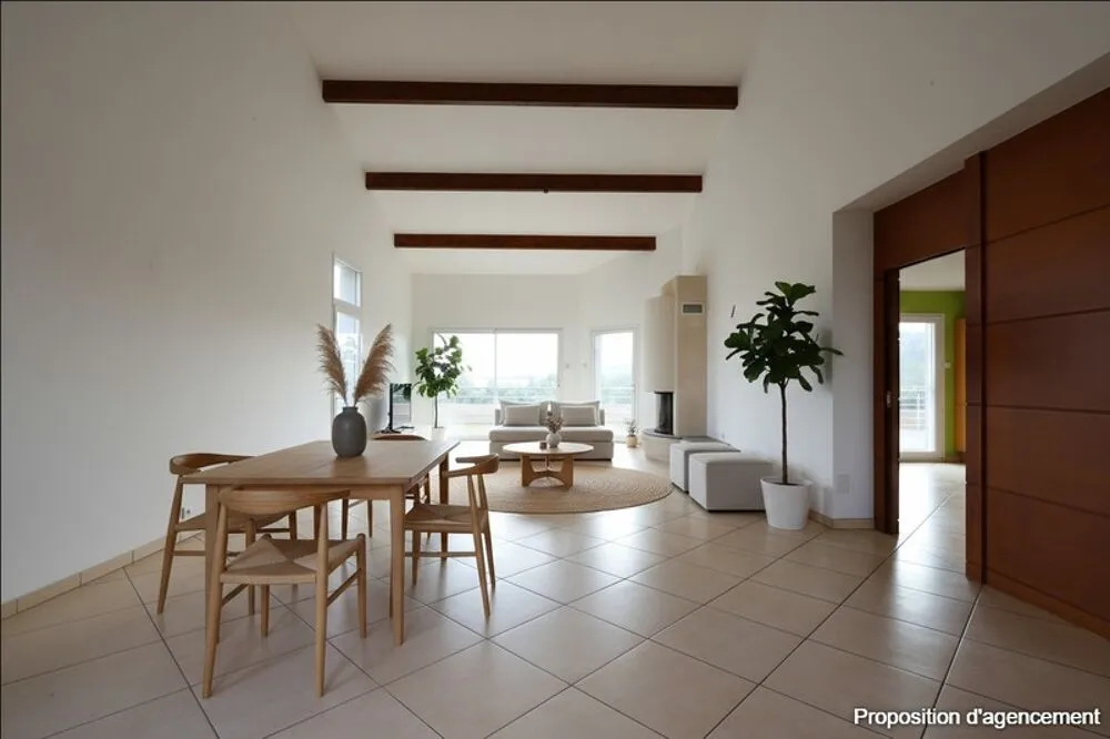 Salle à manger - Maison Contemporaine avec Vue Panoramique à Vaux-devant-Damloup