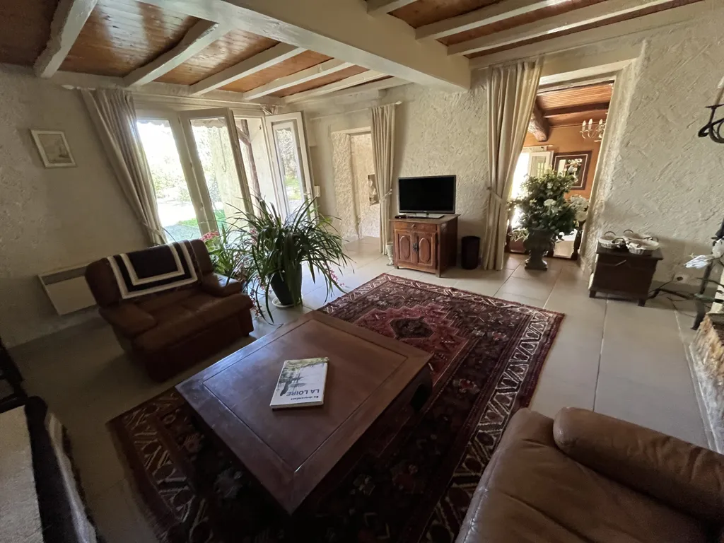 Elutuba - Character House with Valley View in Thouars