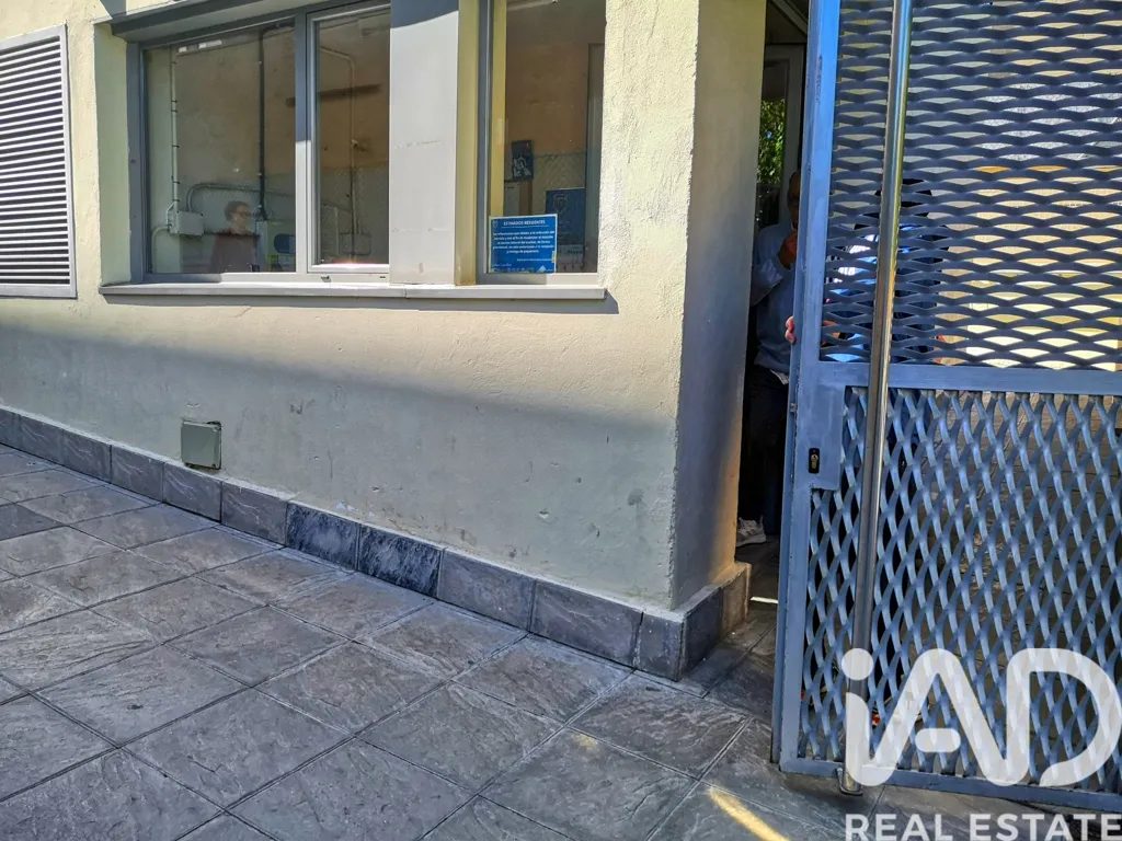 Välivaade - Garage with Pool Access in Alcobendas