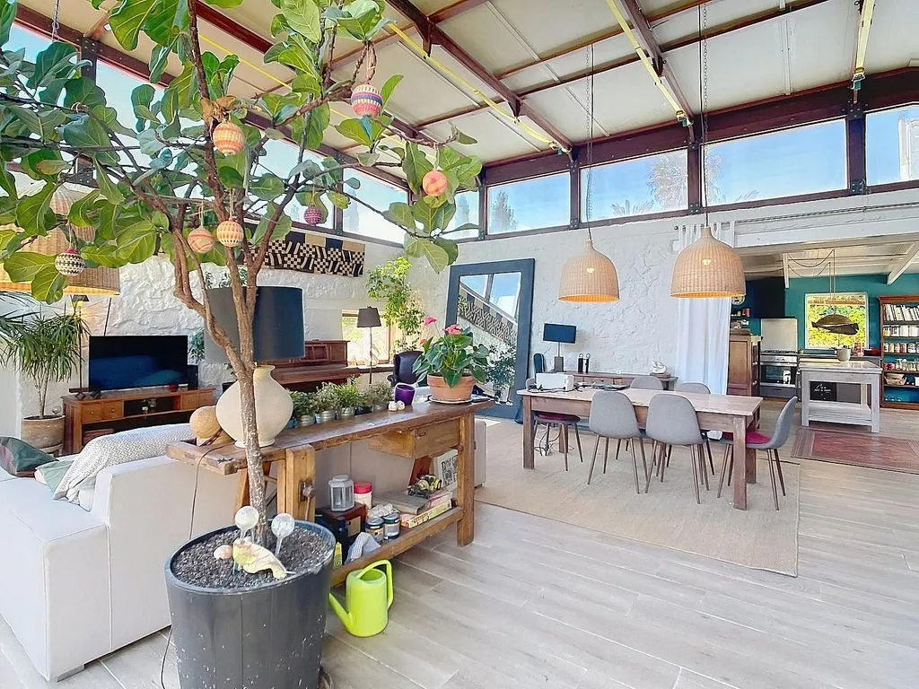 Elutuba - Rustic House with Pool and Terrace in Ciutadella