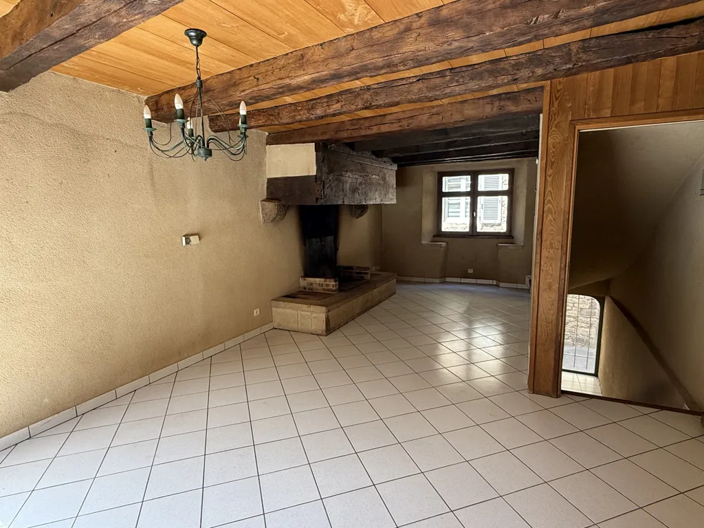 Elutuba - Village House with Terrace in Saint-Côme-d'Olt