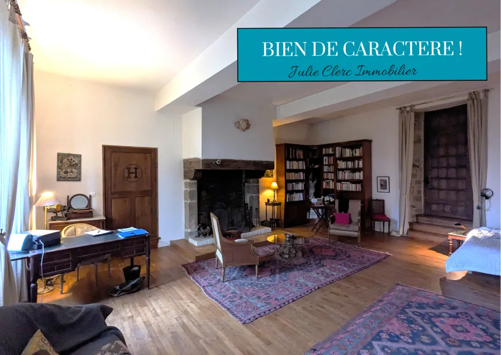 Séjour - Maison de Caractère Ancien Prieuré à Melesse