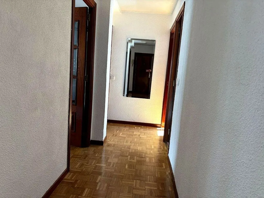 Hallway - Bright Apartment with Terrace in Guabairo, Madrid