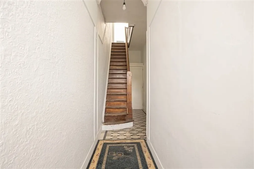 Pièces - Duplex avec 4 Chambres et Beaucoup de Lumières à Hoboken