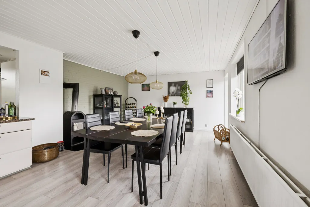 Salle à manger - Villa with Terrace in Rosilde, Nyborg