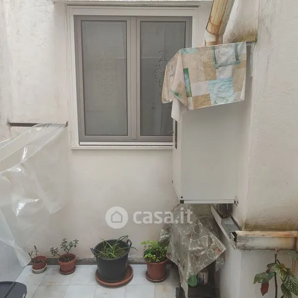 Jardin - Three-Bedroom Apartment with Private Courtyard in Bari