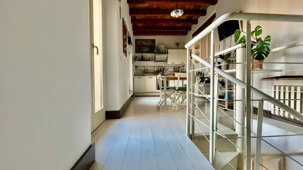 Stanze - Rustic Bilocale with Balcony in Ancona