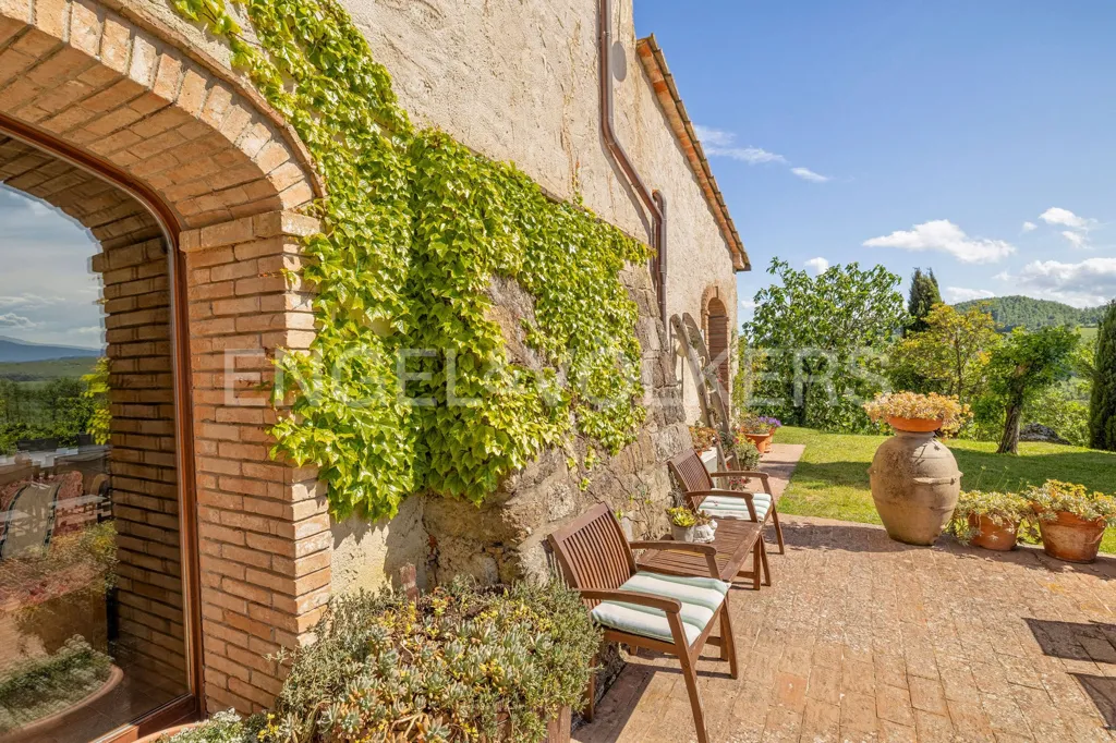 Terrass - Rural Complex with Pool in Val d'Orcia