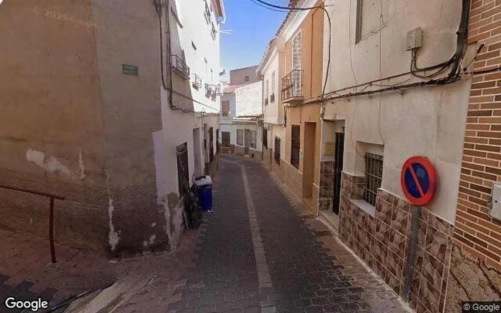 Välivaade - Occupied Flat with 4 Bedrooms in Abarán