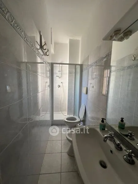 Salles de bain - 6-Bedroom Apartment with Garden View in Florence
