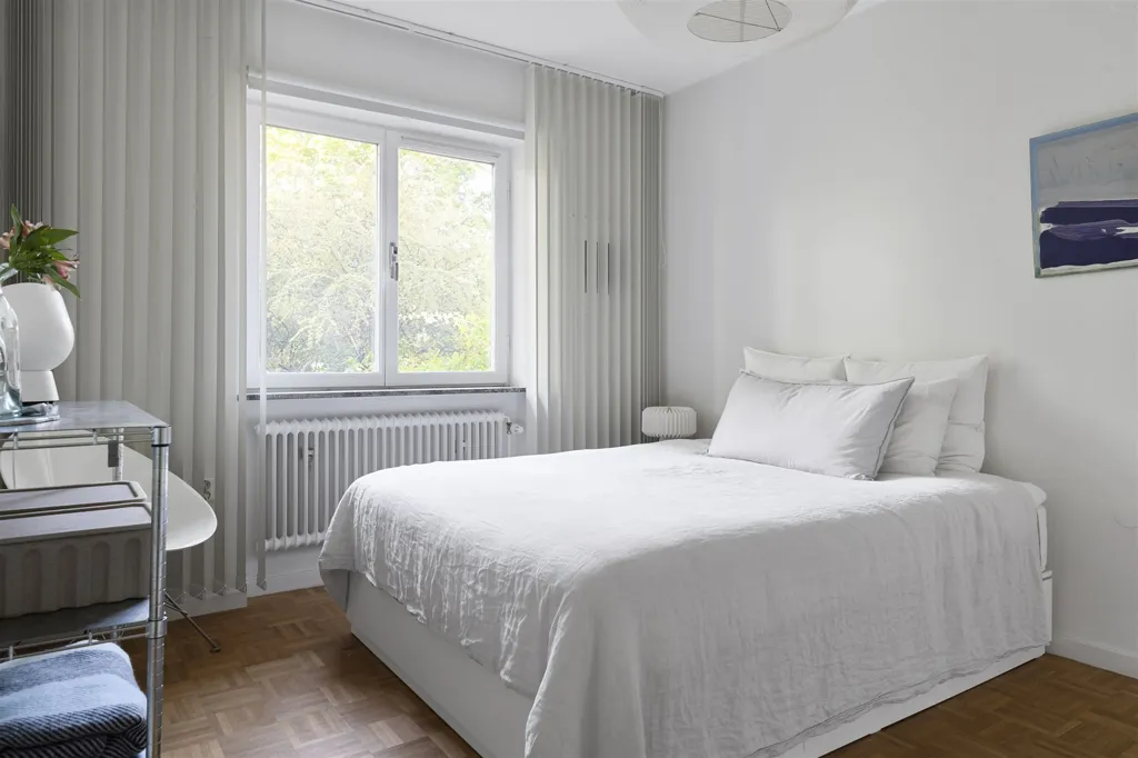 Magamistoad - Townhouse with Garden in Central Location