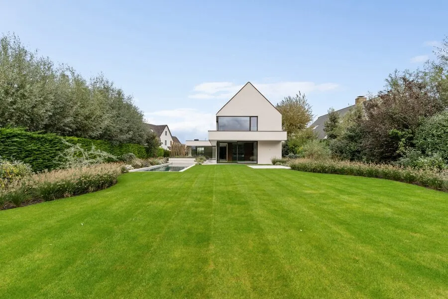 Jardin - Villa Nouvelle Construction avec Piscine à Knokke