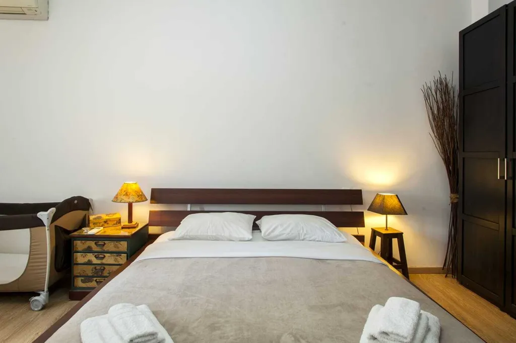 Magamistoad - Ground Floor Flat with Yard in Heraklion