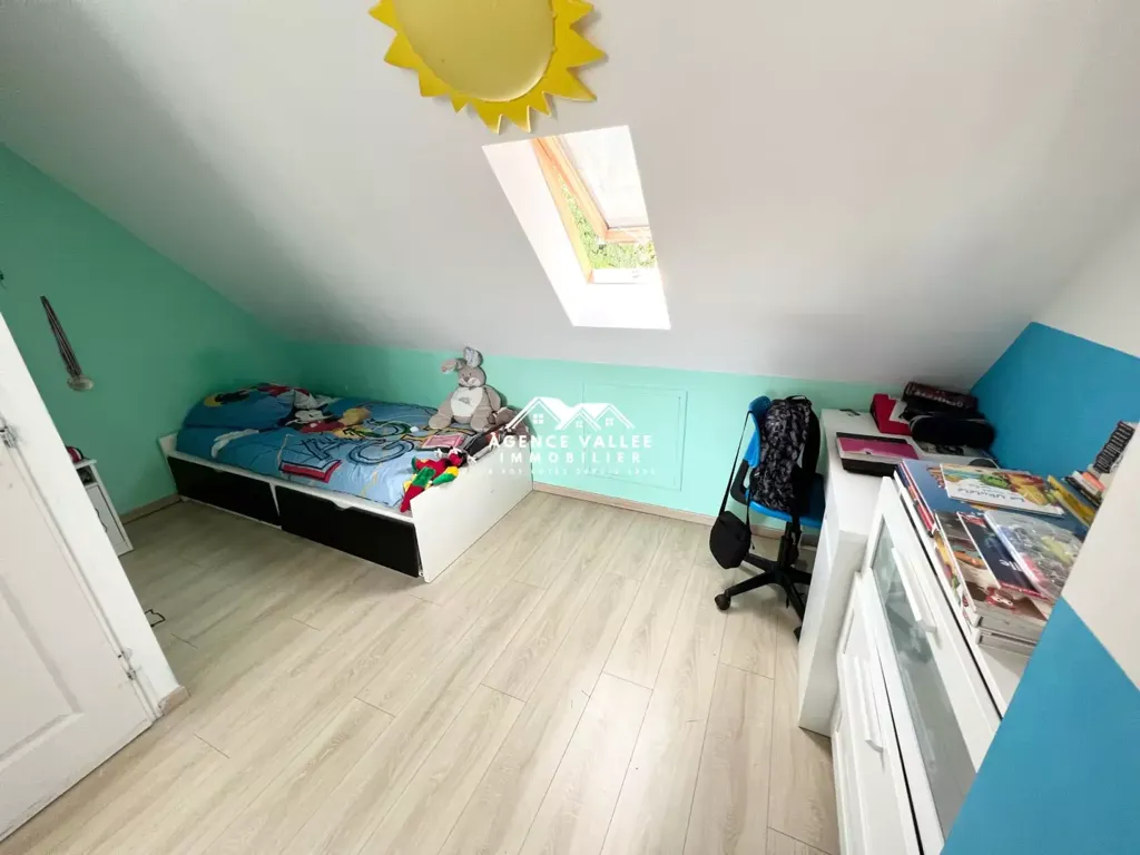 Magamistoad - Terraced House with Garden in Valley District