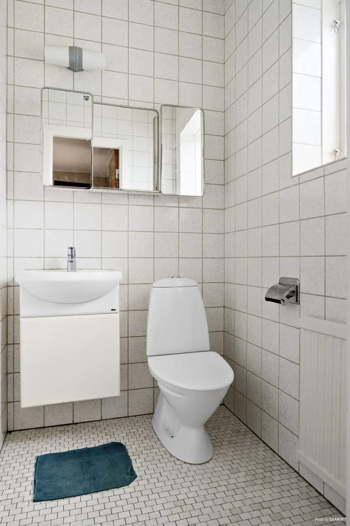 Vannitoad - Converted Schoolhouse with Garden in Landeryd