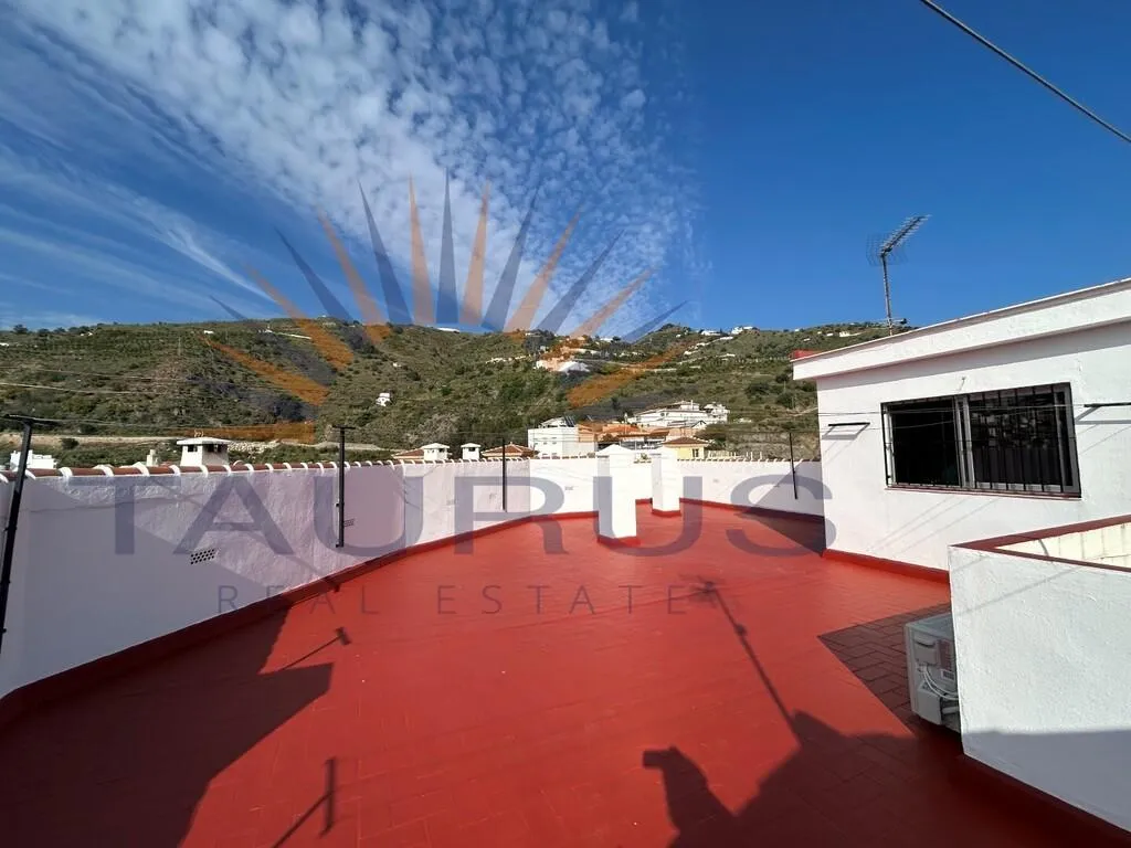 Terrace - Apartment with Balconies in Algarrobo