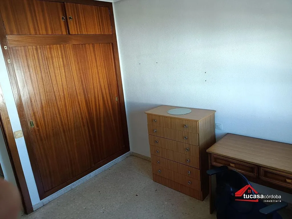 Magamistoad - 3-Bedroom Apartment with Terrace in Fuensanta