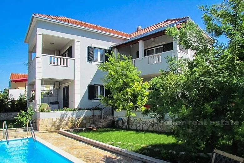 Välivaade - Newly Built Villa with Pool in Postira