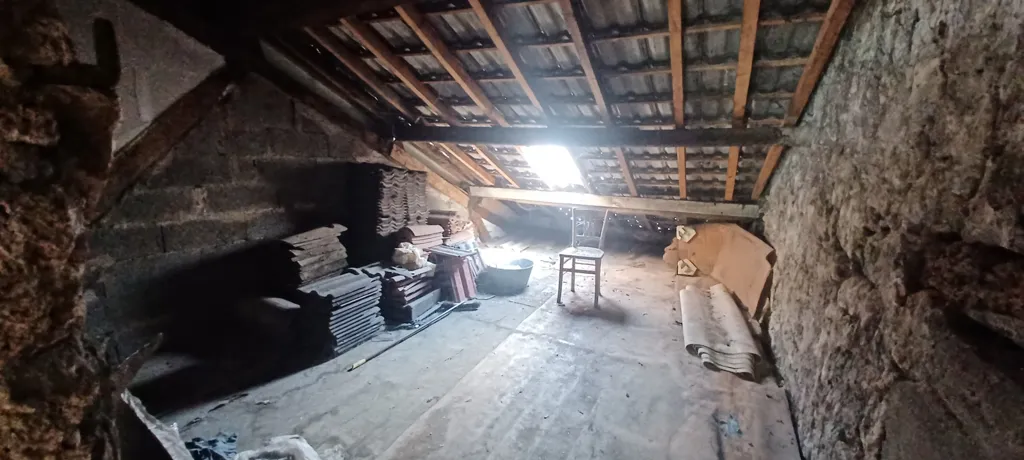 Pièces - Maison de Village à Rénover avec Sous-Sol à Claix