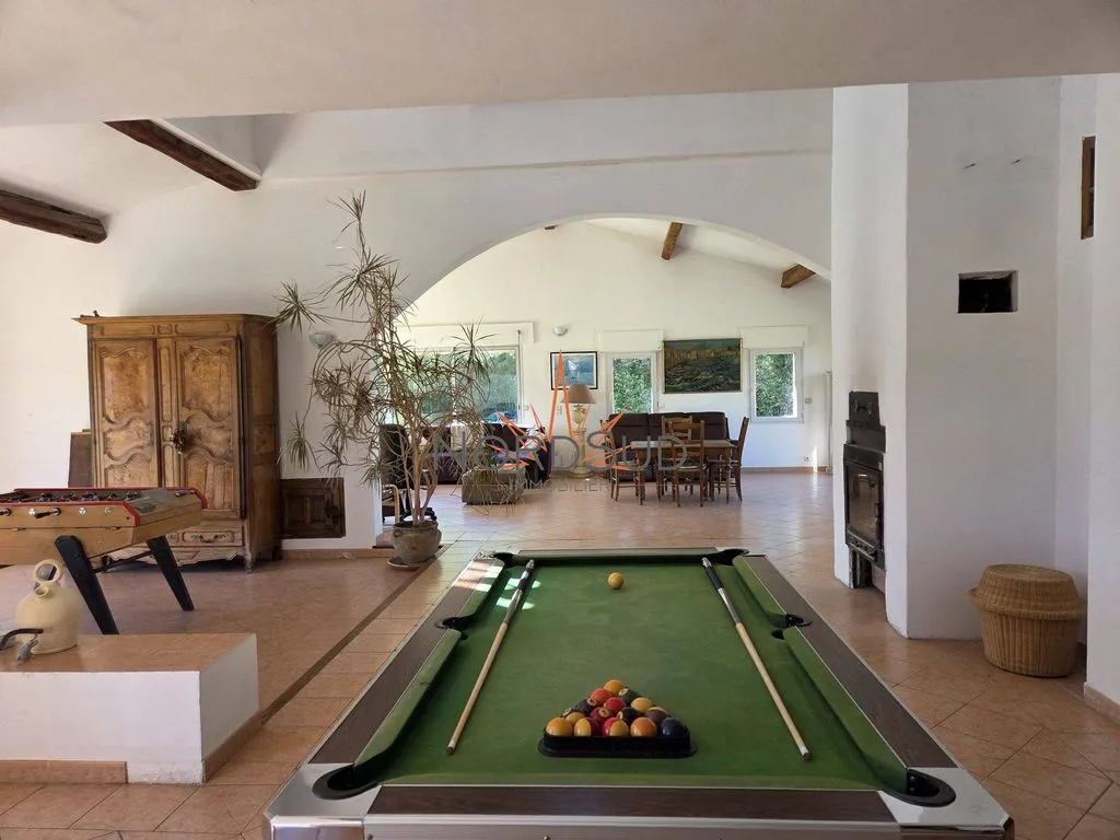 Pièces - Bastide Provençale avec Piscine à Aix-en-Provence