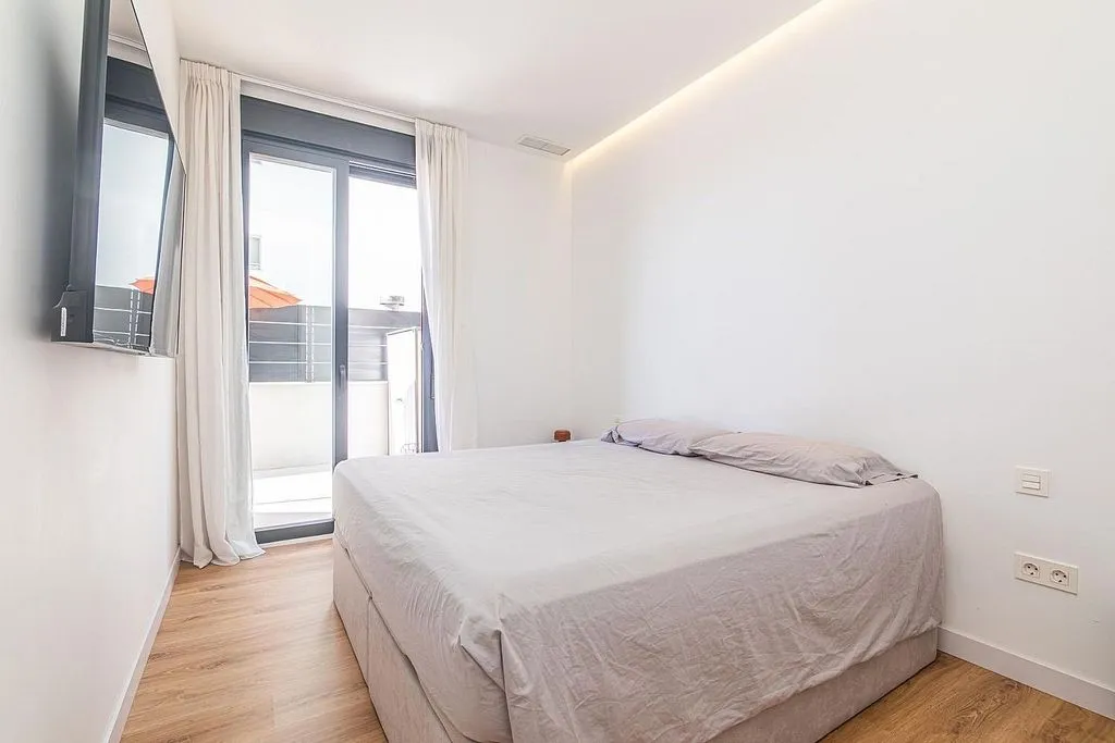 Bedrooms - Semi-New Flat with Pool in El Travaló, Elche