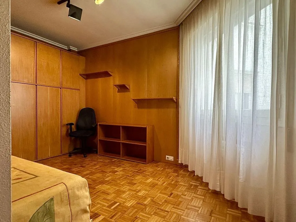Chambres - Apartment with South View in Pamplona