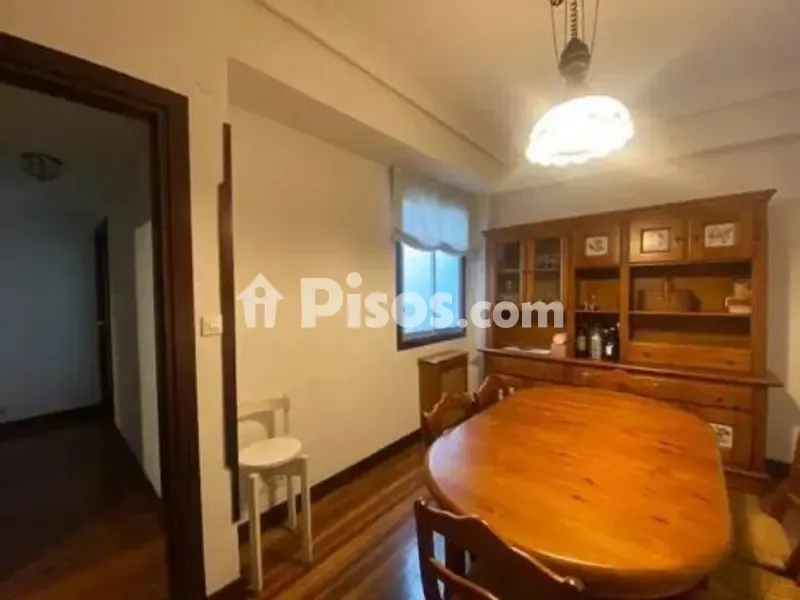 Salle à manger - Apartment with Balcón Views in Eibar