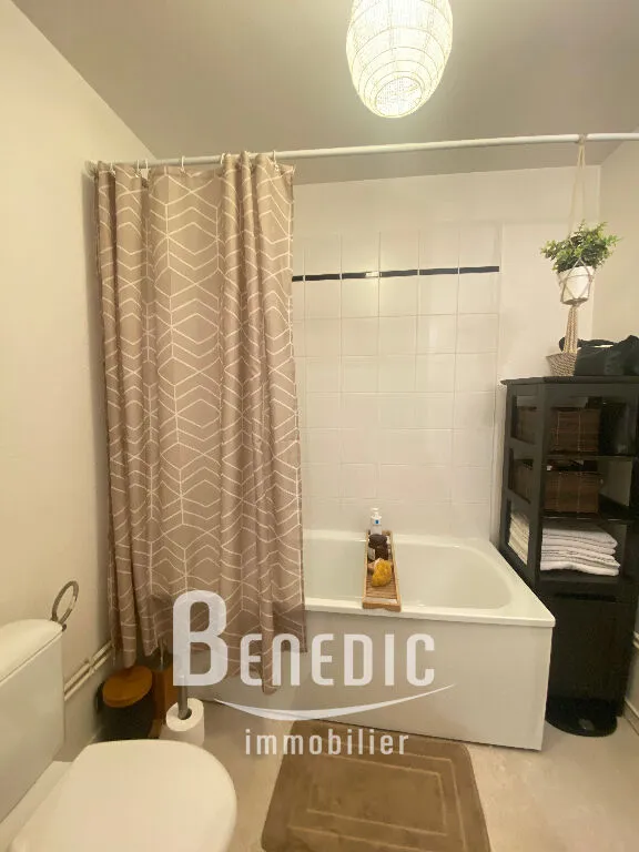 Vannitoad - Bright 1-Bedroom Apartment in Metz Centre