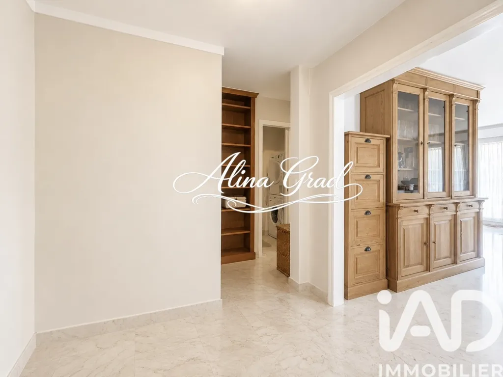 Entrée - Appartement 4 Pièces avec Terrasse à Aulnay-Sous-Bois