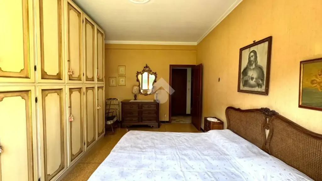 Magamistoad - Fourth Bedroom Flat with Balcony in Bolzaneto
