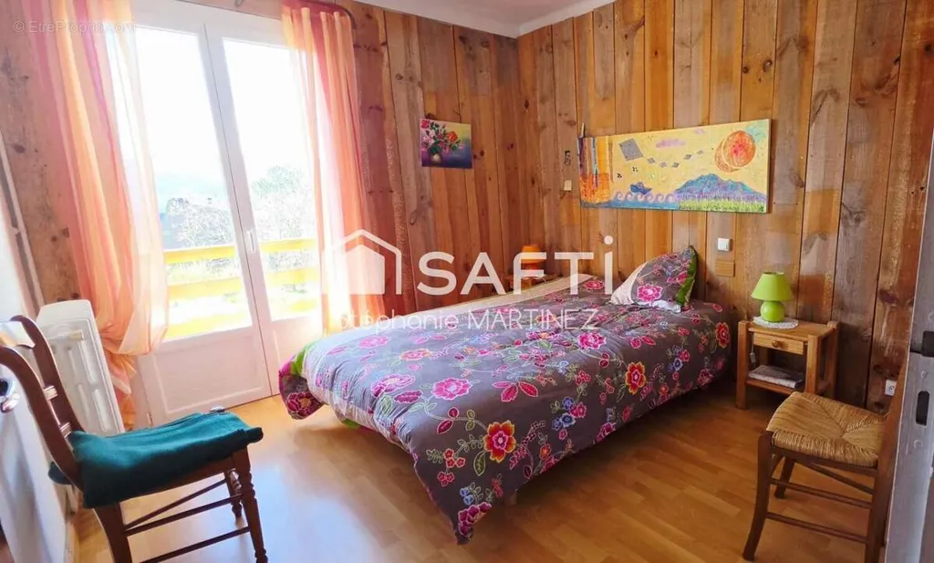3-toaline korter asukohas Font-Romeu-Odeillo-Via