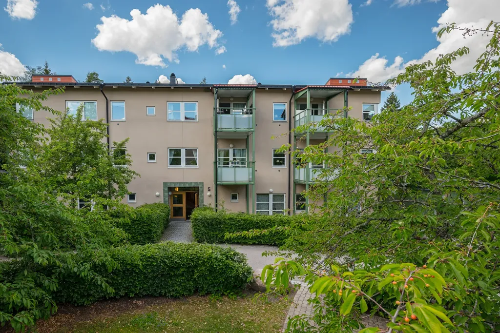 Exterior - Apartment with Garden View in Stockholm