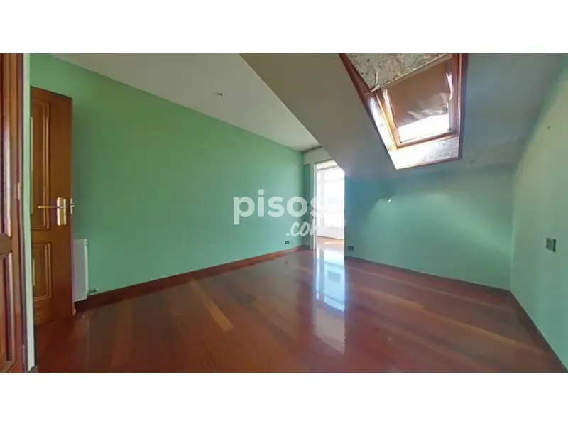 Toad - Semi-detached House in Castros, A Coruña