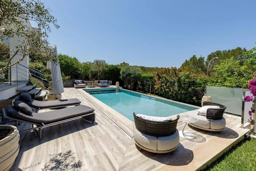 Piscine - Contemporary Villa with Pool in Calvià